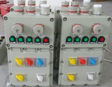 防爆動力配電箱