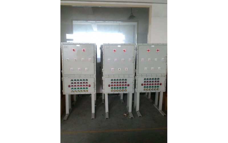 如何讓防爆箱的散熱效果達(dá)到最佳呢?